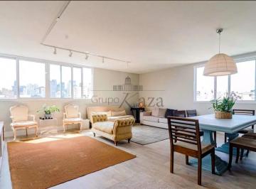 Apartamento · 163m² · 3 Quartos · 2 Vagas · Apartamento - Jardim América - 3 Suítes -163m².
