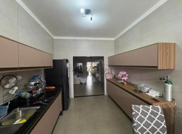 Casa · 175m² · 3 Quartos · 2 Vagas · Oportunidade - Casa - Setville Altos de São José - 3 Dormitórios - 165m².