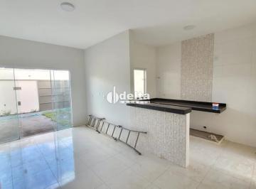 Casa · 80m² · 2 Quartos · 2 Vagas · Casa com 2 quartos sendo 1 suíte disponível para venda no bairro Jardim Canaã em Uberlândia MG