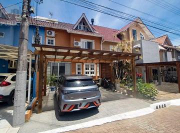 Casa · 82m² · 3 Quartos · 2 Vagas · Casa à venda - em Guarujá
