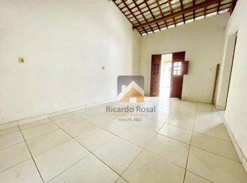 Sala · Casa no Benedito Bentes c/ 3 quartos, suíte, nascente e 176m² de área total!!!