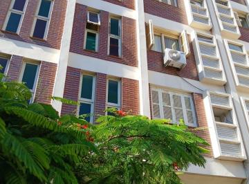 Apartamento · 91m² · 2 Quartos · 2 Vagas · Apartamento à venda - em Petrópolis