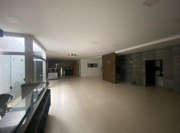 Comercial · 200m² · Sala Comercial - Loja no Setor Garavelo para Aluguel / Locação no Setor Garavelo em Aparecida de Goi