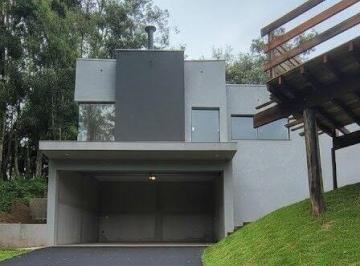 Casa · 300m² · 3 Quartos · 2 Vagas · Capital Ville - Casa moderna com bosque privativo de 500 m2 no Capital Ville