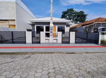 Casa · 60m² · 2 Quartos · 1 Vaga · Casa Geminada com Quintal e Passagem Lateral - Barra do Aririu em Palhoça/SC