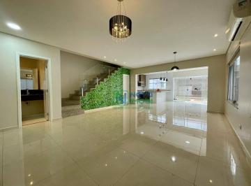 f3e67b4bc7a7c58b2b528cafced9512a278c36a8 · Casa em condomínio com 3 dormitórios à venda, 215 m² por R$ 1.250.000