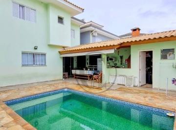 2a248c26b7fb59869d0d8c5a357b98fed892261a · Casa a venda Condomínio Villa dos Inglezes - 3 quartos, piscina.