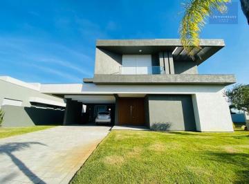 Casa · 270m² · 5 Quartos · 2 Vagas · Casa em Condomínio fechado de Xangri Lá