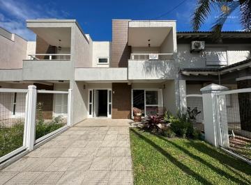 Casa · 134m² · 4 Quartos · 1 Vaga · Sobrado geminado no Centro de Xangri Lá