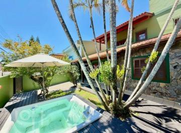 fad6667c · Casa, 4 dormitórios, 127 m², em Canasvieiras