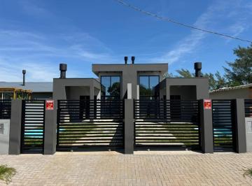 Casa de 2 quartos, Osório · Casa a 250 metros da praia em Atlântida Sul