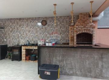 Casa · 166m² · 3 Quartos · 2 Vagas · Casa térrea de 3 quartos