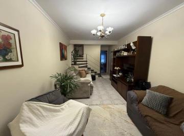 Casa de 2 quartos, Taboão da Serra · Sobrado Taboão da Serra no Jardim Maria Rosa próximo ao metro