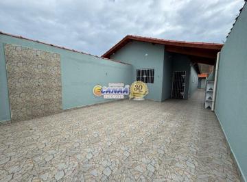 Casa de 2 quartos, Mongaguá · Casa à Venda em Mongaguá-SP | Conforto e qualidade de vida!
