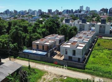 Casa de 2 quartos, Matinhos · Sobrados NOVOS com 02 quartos à venda em Caiobá.