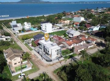 Casa · 143m² · 3 Quartos · 1 Vaga · Sobrado novo, 03 quartos ( 01 suite) apenas 130 metros da praia