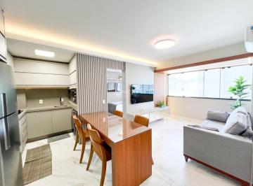 Apartamento · 65m² · 2 Quartos · 1 Vaga · Apartamento PRÉDIO FRENTE MAR com 2 suítes à Venda no Camboriú Park Residence na Barra Sul em Balneá