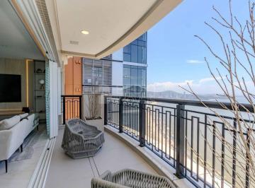 Apartamento · 230m² · 5 Quartos · 5 Vagas · Aurora Apartamento Frente Mar Venda 05 suítes Frente Mar Balneário Camboriú