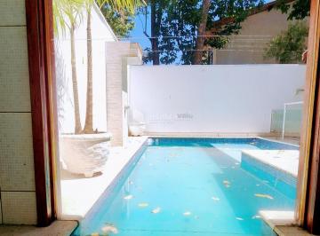 Casa · 350m² · 3 Quartos · 4 Vagas · Sobrado à venda em Tremembé, Parque das Flores, com 3 quartos, com 350 m²