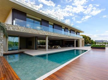 Casa de 6 quartos, Brasília · Casa nova na SHIS QL 10, Lago Sul | Arquitetura contemporânea, vista incrível, 6 Suítes