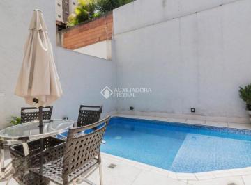 Casa · 255m² · 3 Quartos · 3 Vagas · Sobrado com Piscina em Santo André - Localização privilegiada