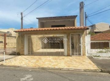 Casa · 400m² · 3 Quartos · 5 Vagas · Sobrado Amplo com 3 Dormitórios, 1 Suíte, 5 vagas e uma Excelente Localização na Vila Helena
