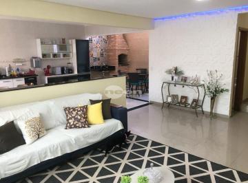 Casa · 200m² · 3 Quartos · 5 Vagas · SOBRADO - SANTO ANDRÉ - VILA PIRES