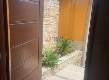 Apartamento · 200m² · 3 Quartos · 1 Vaga · Casa Duplex de Luxo no Bairro da Glória!