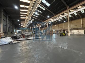 Comercial · 5747m² · 35 Vagas · Galpão à Venda em Cumbica, Guarulhos – 5.747m², 12 Banheiros