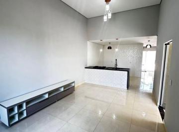 Casa de 3 quartos, Gama · EXCELENTE CASA COM 2 SUÍTES, ALVENARIA COMPLETA E PISCINA!