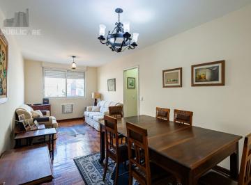 Apartamento · 84m² · 2 Quartos · 1 Vaga · Apartamento a venda com dois dormitorios e vaga coberta no bairro Menino Deus.