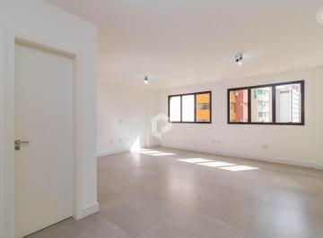 Sala em vão livre · Comercial à venda - em Batel