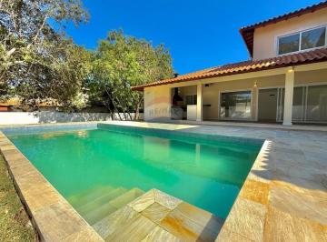 Casa · 207m² · 4 Quartos · 2 Vagas · À venda casa moderna com piscina a 200 m da Praia da Marina - Armação dos Búzios