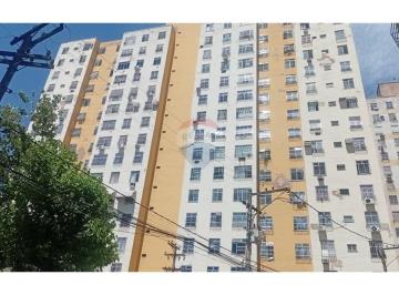 Apartamento · 56m² · 2 Quartos · 1 Vaga · Ótima Localização