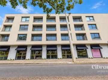 3572354_0.jpg · Loja para alugar no Centro Cívico de 67,05m² - Edifício Apolo