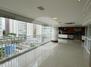 Apartamento · 242m² · 4 Quartos · Apartamento em Tatuapé