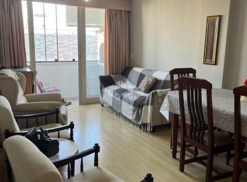 Apartamento · 71m² · 2 Quartos · 1 Vaga · Apartamento 2 dormitórios com sacada e 1 vaga a venda no bairro Moinhos de Vento-Porto Alegre /RS