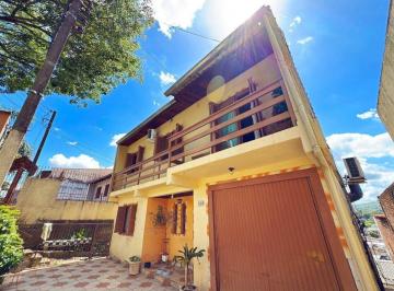 Casa · 198m² · 3 Quartos · 2 Vagas · Casa com 3 dormitórios 1 suíte e 2 vagas a venda no Jardim Carvalho
