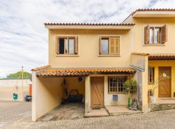Casa · 96m² · 3 Quartos · 1 Vaga · Casa com 3 quartos semi mobiliado com vaga no bairro Partenon