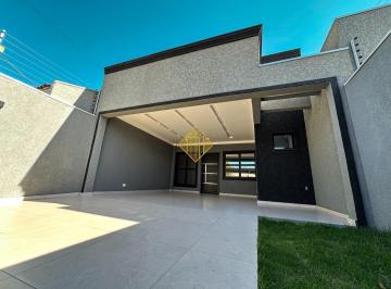 Casa · 220m² · 4 Quartos · 2 Vagas · Imóvel completo para quem busca qualidade de vida