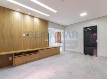 Casa · 255m² · 3 Quartos · 4 Vagas · Casa com 3 quartos, piscina e 4 vagas de garagem à venda em Arniqueiras