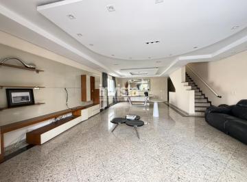 Casa · 327m² · 5 Quartos · 2 Vagas · Casa à venda no bairro Embaré