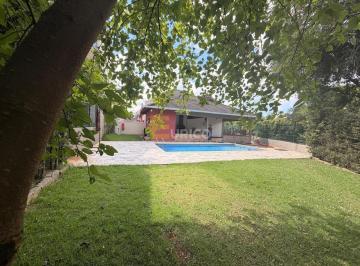 Casa · 105m² · 3 Quartos · 2 Vagas · Um dos condomínios de Villaggio mais desejados na região de Valinhos. 