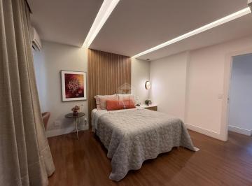Apto 4 quartos Praia de Santa Helena · Apartamento 4 Quartos (Transformado em 3) com Suíte Master e Closet, Reformado, Sol da Manhã e 2 Vag