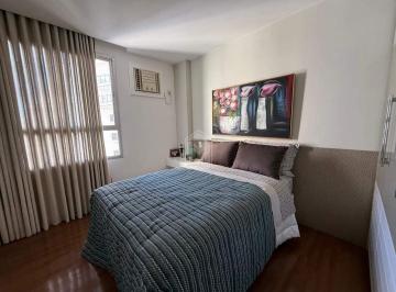 Apto 4 quartos Praia de Santa Helena · Apartamento 4 Quartos (Transformado em 3) com Suíte Master e Closet, Reformado, Sol da Manhã e 2 Vag