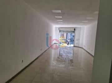 Comercial · 75m² · Ponto Comercial no Centro