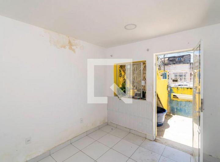 Foto do imóvel - Venda de casa com 2 quartos, permite animais