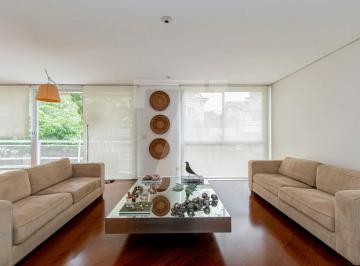 Casa · 596m² · 4 Quartos · 4 Vagas · Casa de Condomínio toda reformada pelo arquiteto Arthur Mattos Casas. Vila Madalena