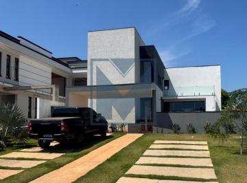 Casa · 270m² · 5 Quartos · 4 Vagas · Casa em Condomínio na Riviera Itaí: 5 Suítes, 270m² à Venda