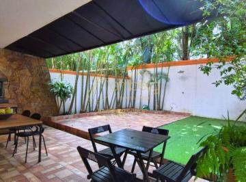 Casa · 320m² · 3 Quartos · 3 Vagas · Casa em condomínio fechado, próxima ao Palácio do Governo